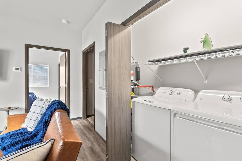 New 2 Bed 2 Bath Near Perry District And Dt Apartment สโปแคน ภายนอก รูปภาพ